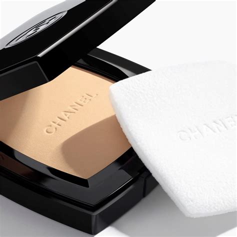 Chanel translucent pressed powder